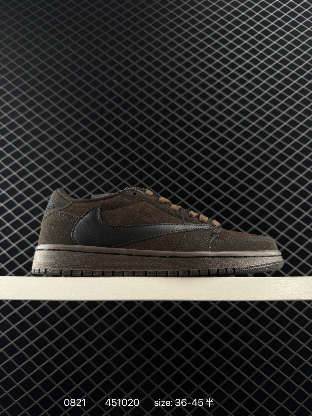 Travis Scott x Air Jordan 1 ” Reverse Mocha “